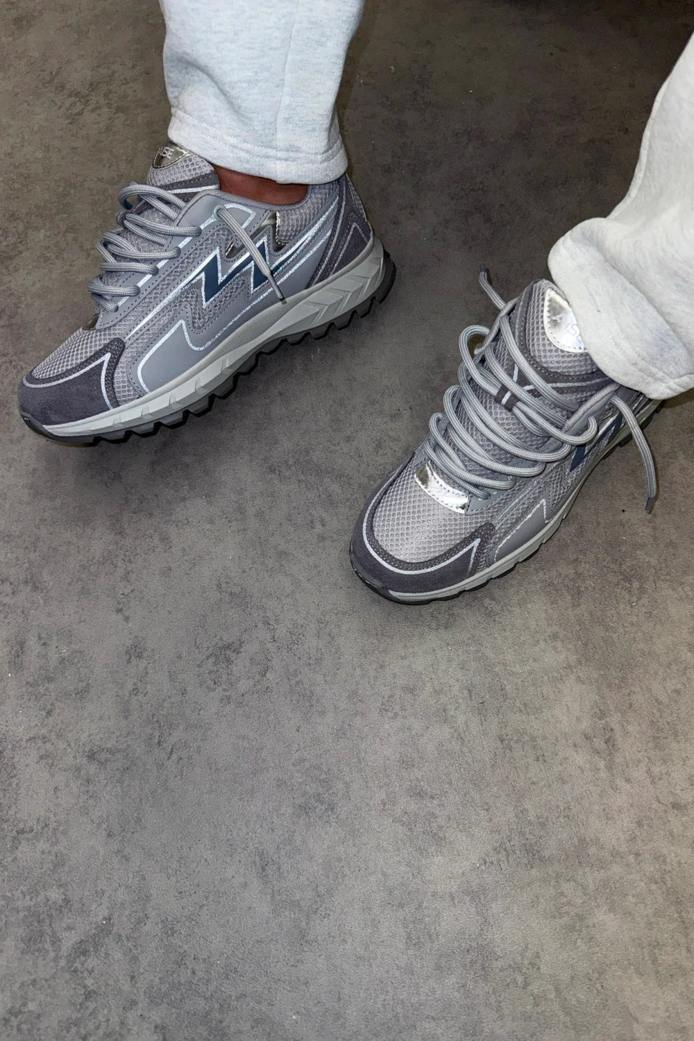 Grey Chrome Cosmo Runner